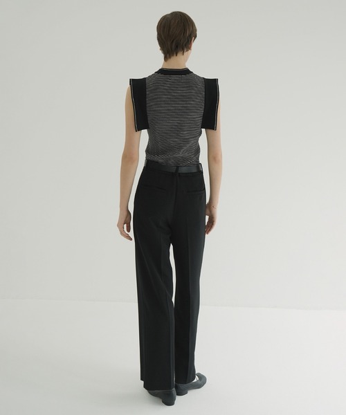 CLANE(クラネ)の「SQUARE SLEEVE KNIT TOPS(その他トップス・レディース・ホワイト/その他/チャコールグレー/その他1・1/2)」の16枚目の写真