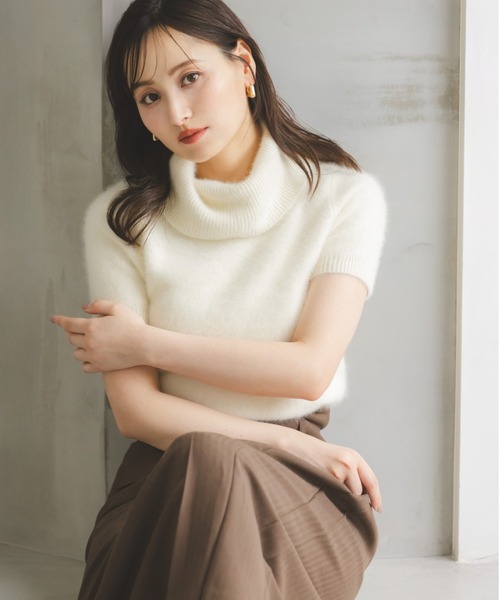 SNIDEL（スナイデル）の「フォックスファータートルプルオーバー（ニット/セーター・レディース・ダークブラウン/ピンク/クリーム・F）」の3枚目の写真