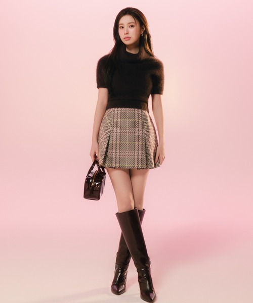 SNIDEL（スナイデル）の「フォックスファータートルプルオーバー（ニット/セーター・レディース・ダークブラウン/ピンク/クリーム・F）」の4枚目の写真