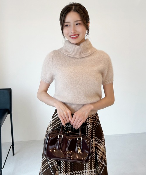 SNIDEL（スナイデル）の「フォックスファータートルプルオーバー（ニット/セーター・レディース・ダークブラウン/ピンク/クリーム・F）」の12枚目の写真