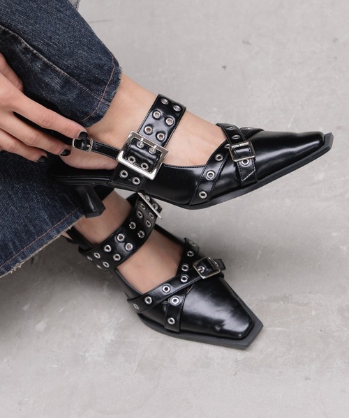 PAGEBOY(ページボーイ)の「ハトメベルトミュール(パンプス・レディース・ホワイト系その他/ブラック・LARGE/MEDIUM)」の16枚目の写真