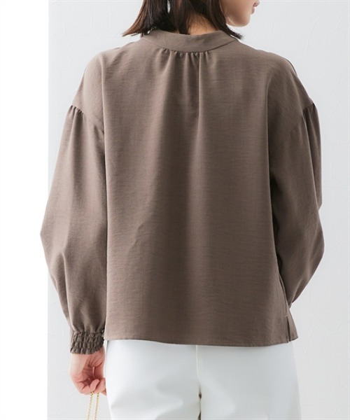 7days Life Styling（セブンデイズライフスタイリング）の「麻調合繊２WAYリボンブラウス（しわになりにくい・接触冷感・ＵＶカット・ウォッシャブル）<大きいサイズ有>（シャツ/ブラウス・レディース・チャコール/ネイビー/モカ・3L/LL/L/M/S）」の14枚目の写真