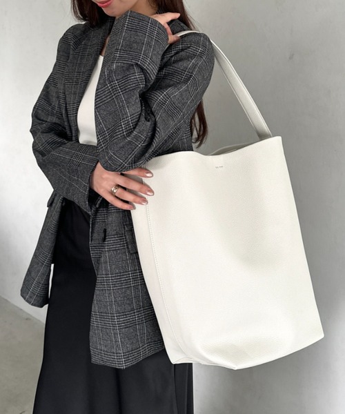 MYMOOD.(マイムード)の「通勤通学にお勧め PUバケツトートバッグ(トートバッグ・レディース・グレイッシュベージュ/アイボリー/ブラック・FREE)」の11枚目の写真