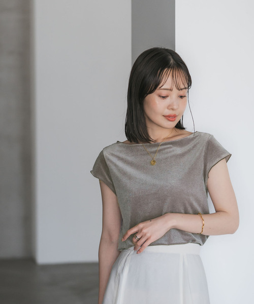 Noble(ノーブル)の「《追加》シアーベロアキャップスリーブTee(Tシャツ/カットソー・レディース・グレー/ホワイト系その他/ブラウン・FREE)」の5枚目の写真