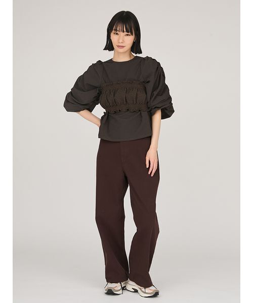 emmi(エミ)の「ルーズデニムパンツ(デニムパンツ・レディース・オフホワイト/ブルー/ブラウン・0/1)」の18枚目の写真