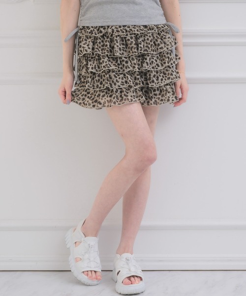 ems excite（エムズエキサイト）の「ティアードフリルSPT（その他パンツ・レディース・レオパード/ブラック/オフホワイト・FREE）」の2枚目の写真