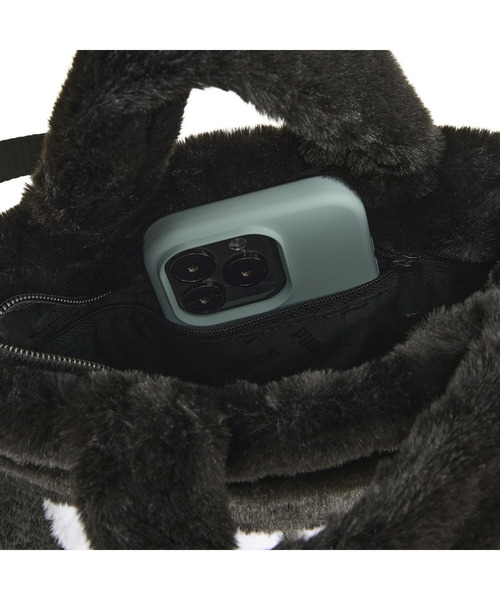 PUMA(プーマ)の「PUMA プーマ ウィメンズ UP FAUX ファー ミニ ショッパーバッグ 1.5L(ショルダーバッグ・レディース・グレー系その他/ブルー系その他/ブラック・フリー)」の12枚目の写真