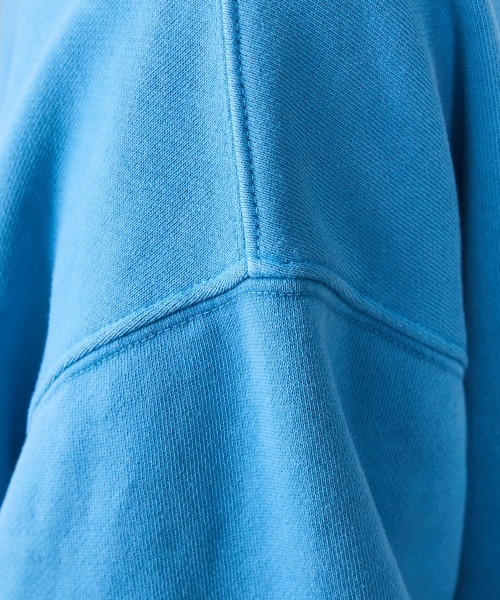 CHIC STYLE（シックスタイル）の「綿100％ピグメント染裏起毛フーディ＜大きいサイズ有＞シックスタイル（パーカー・レディース・ブルー/スミクロ・5L/4L/3L/LL/L/M）」の4枚目の写真