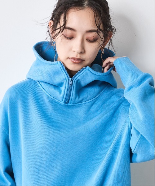 CHIC STYLE（シックスタイル）の「綿100％ピグメント染裏起毛フーディ＜大きいサイズ有＞シックスタイル（パーカー・レディース・ブルー/スミクロ・5L/4L/3L/LL/L/M）」の10枚目の写真