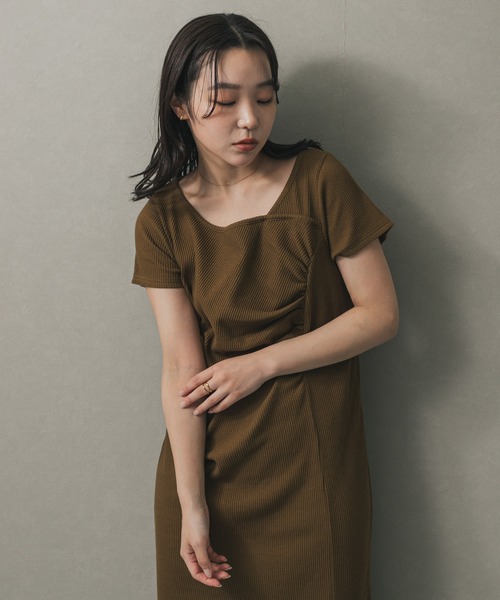 SENSE OF PLACE by URBAN RESEARCH（センスオブプレイスバイアーバンリサーチ）の「アシメネックリブワンピース（ワンピース・レディース・ベージュ/チャコールグレー/キャメル・S/ONE）」の16枚目の写真