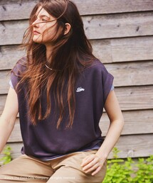 Coca Cola（コカコーラ）の「【Coca-Cola】【汗染み加工・セットアップ対応】ラメ入りミニ裏毛フレンチスリーブTシャツ（Tシャツ/カットソー・レディース）」