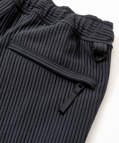 meanswhile(ミーンズワイル)の「Uneven Fabric Slim East PT(その他パンツ・メンズ・ネイビー・4(XL)/3(L)/2(M))」の5枚目の写真