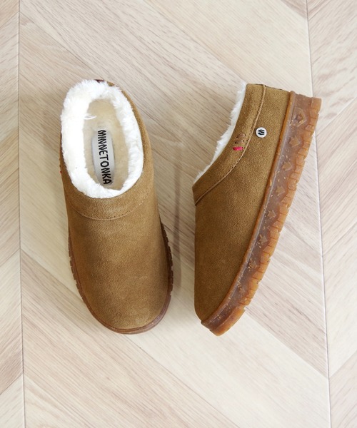 Minnetonka（ミネトンカ）の「【MINNETONKA/ミネトンカ】 NEVA /ネバ ボアスリッポン（スリッポン・レディース・チャコールグレー/ブラック/タン/ストーン・7/6/8/9）」の4枚目の写真