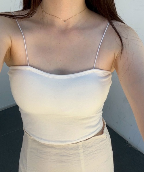 Reurie'（レウリィ）の「コードストラップブラトップ(ayaka select) / インナー カップ付き 細ストラップ シンプル 大人カジュアル 着回し（キャミソール・レディース・ブラック/ホワイト・FREE）」の5枚目の写真