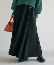 TRANOI. TORAステッチフレアスカート