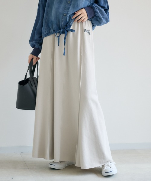 Paradise Picnic（パラダイスピクニック）の「TRANOI. TORAステッチフレアスカート（スカート・レディース・グレイッシュベージュ/ブラック/チャコールグレー・FREE）」の14枚目の写真