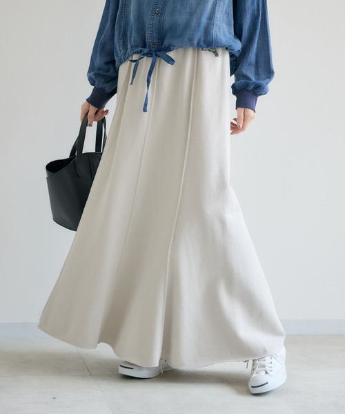 Paradise Picnic（パラダイスピクニック）の「TRANOI. TORAステッチフレアスカート（スカート・レディース・グレイッシュベージュ/ブラック/チャコールグレー・FREE）」の13枚目の写真