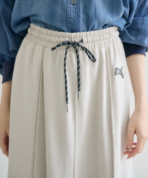 Paradise Picnic（パラダイスピクニック）の「TRANOI. TORAステッチフレアスカート（スカート・レディース・グレイッシュベージュ/ブラック/チャコールグレー・FREE）」の6枚目の写真