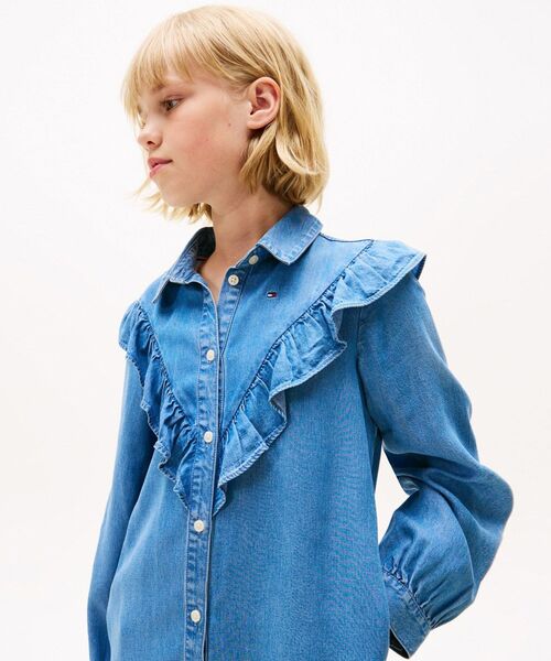 TOMMY HILFIGER（トミーヒルフィガー）の「GIRLS ラッフルシャツワンピース（ワンピース・キッズ・ホワイト・140cm/160cm/130cm/150cm）」の3枚目の写真