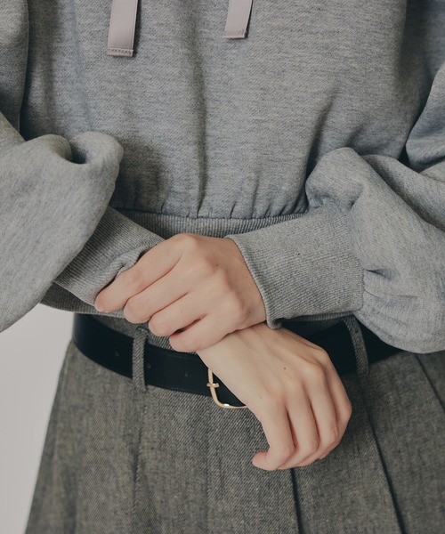 REDYAZEL（レディアゼル）の「Azelyコンパクトフーディ（パーカー・レディース・ネイビー/オフホワイト/ライトグレー・FREE）」の17枚目の写真