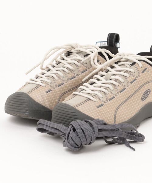 KEEN(キーン)の「《keen》JASPER NYLON WP(スニーカー・レディース・ブラック/グレー系その他・US6.5/US7/US7.5/US6)」の5枚目の写真