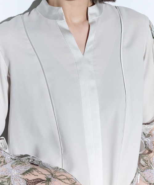 MURRAL（ミューラル）の「【MURRAL/ミューラル】Tears flower lace tops/ティアーズフラワーレーストップス（Tシャツ/カットソー・レディース・ブラック/ライトグレー・FREE）」の14枚目の写真