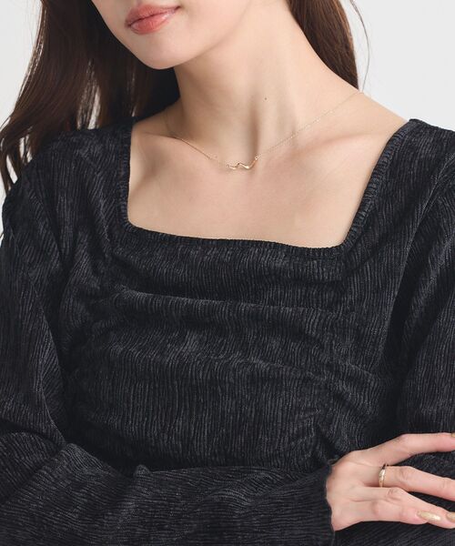 earth music&ecology(アースミュージックアンドエコロジー)の「プリーツベロア風ギャザープルオーバー(Tシャツ/カットソー・レディース・ブラック/ブラウン・F)」の17枚目の写真