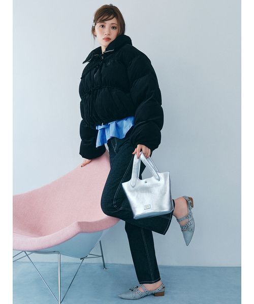 FURFUR（ファーファー）の「【WEB限定カラー】ロゴカシメバケットバッグ（ハンドバッグ・レディース・シルバー/ピンク/ライム/レッド/ブラウン/ライトブルー・F）」の20枚目の写真