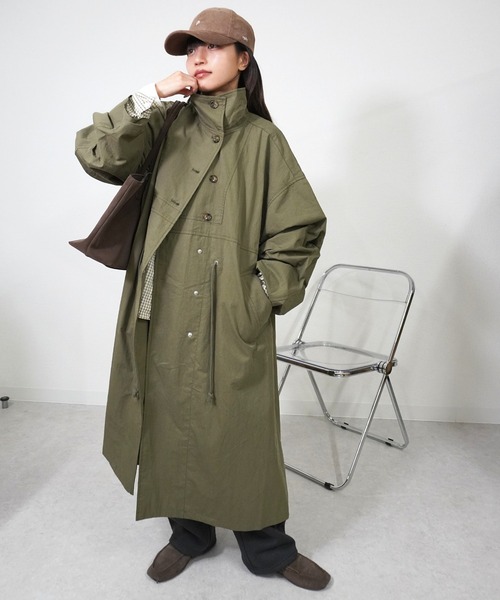 gossara(ゴサラ)の「【羽織るだけで旬顔に】ミリタリーオーバーコート(ノーカラーコート・レディース・カーキ/ブラック/ベージュ・FREE)」の12枚目の写真