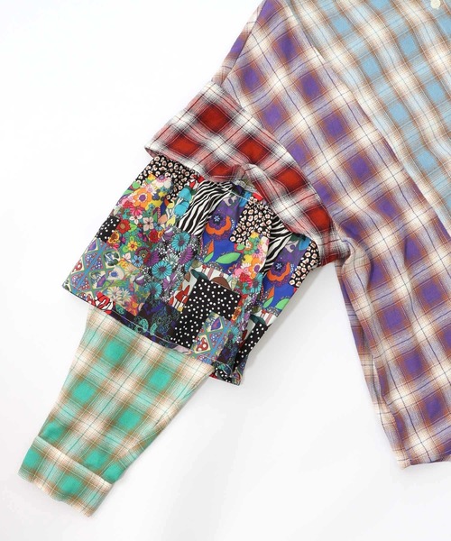 ScoLar（スカラー）の「153687：チェックと総柄のアシメパッチワークシャツ（シャツ/ブラウス・レディース・ブルー・M）」の15枚目の写真
