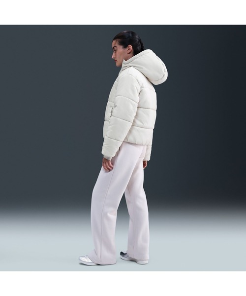 NIKE(ナイキ)の「ナイキ NIKE ナイキ NSW TF SYNFL CLSC PFR ジャケット(ダウンジャケット/コート・レディース・オフホワイト・M/L/XL/S)」の3枚目の写真
