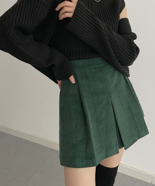 FAVORITO(ファヴォリート)の「コーデュロイショートパンツ(その他パンツ・レディース・グリーン/ブラック・F)」の9枚目の写真