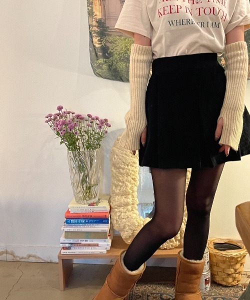 FAVORITO(ファヴォリート)の「コーデュロイショートパンツ(その他パンツ・レディース・グリーン/ブラック・F)」の4枚目の写真