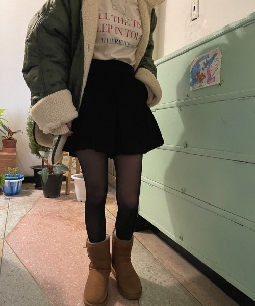 FAVORITO(ファヴォリート)の「コーデュロイショートパンツ(その他パンツ・レディース・グリーン/ブラック・F)」の7枚目の写真