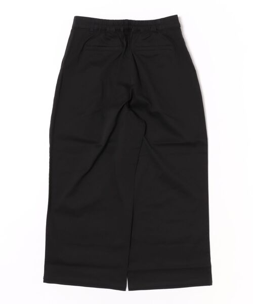 Honeys（ハニーズ）の「チノワイドストレート（股下６０ｃｍ）（チノパンツ・レディース・ブラック/ベージュ/ライトベージュ・M/L/SS/S）」の17枚目の写真