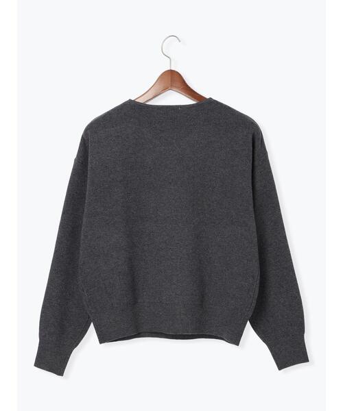 Te chichi TERRASSE（テチチテラス）の「もちもちミラノリブVネックニット（ニット/セーター・レディース・チャコールグレー/オフホワイト/イエロー/ブルー・F）」の13枚目の写真