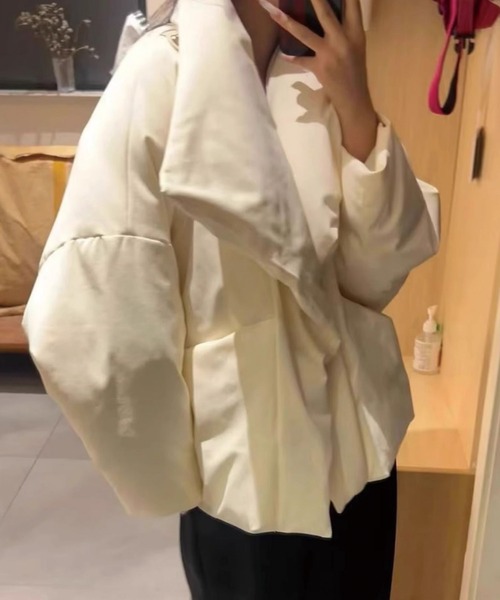 ADDITION STORE（アディションストア）の「ボリューム カラー パディングダウン ジャケット / Volume collar padded down jacket（ダウンジャケット/コート・レディース・オフホワイト/ベージュ・MEDIUM）」の19枚目の写真