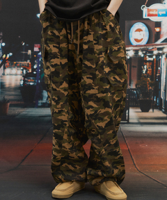 KHOKI / コッキ】Gatther-detail camouflage pants（その他パンツ