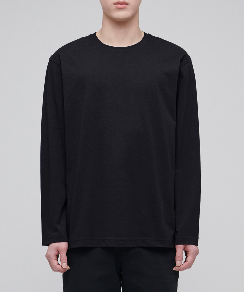 MUSINSA STANDARD（ムシンサスタンダード）の「[クールタンダード] クルーネック長袖Tシャツ [ブラック]（Tシャツ/カットソー・メンズ・その他・XXX-LARGE/SMALL/MEDIUM/LARGE/X-LARGE/XX-LARGE）」の2枚目の写真