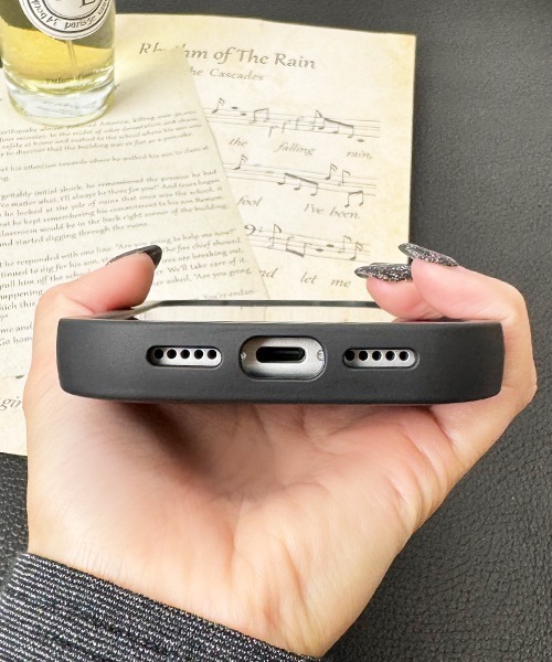 Fun & Daily(ファンアンドデイリー)の「Magsafe対応 Wave iPhone Case 16 17 Plus Pro ProMax Air(スマホケース/カバー・レディース・グレー/ブラック/ピンク・iPhone 16 Plus/iPhone 16 Pro/iPhone 16 Pro Max/iPhone 17/iPhone 17 Pro/iPhone 17 Pro Max/iPhone Air/iPhone 16e/iPhone 16)」の13枚目の写真
