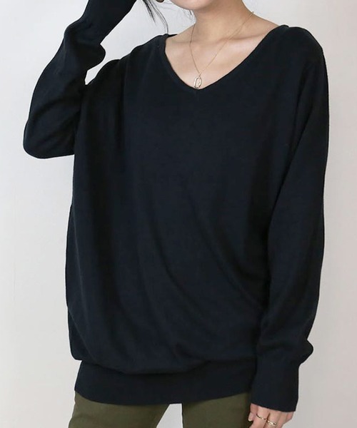 MARAI(マーライ)の「コットンVネックリブ長袖ニット(ニット/セーター・レディース・バーガンディー/ブラック/ブルー/ダークグリーン/グレイッシュベージュ/杢グレー/マスタード/ネイビー/ホワイト・M~L/LL~3L/4L~5L)」の3枚目の写真