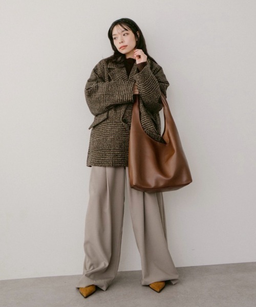 DRWCYS（ドロシーズ）の「バッグインポーチフェイクレザートートバッグ/PC・A4収納可能（トートバッグ・レディース・ブラウン・FREE）」の9枚目の写真