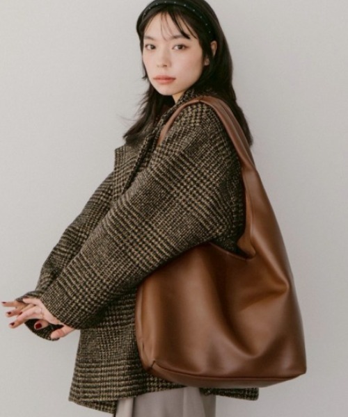 DRWCYS（ドロシーズ）の「バッグインポーチフェイクレザートートバッグ/PC・A4収納可能（トートバッグ・レディース・ブラウン・FREE）」の14枚目の写真