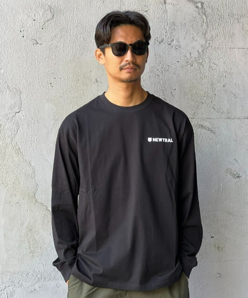 NEWTRAL(ニュートラル)の「【NEWTRAL】CHEST_S LOGO LS_TEE(Tシャツ/カットソー・メンズ・ブラック/ホワイト・MEDIUM/LARGE/X-LARGE)」の1枚目の写真