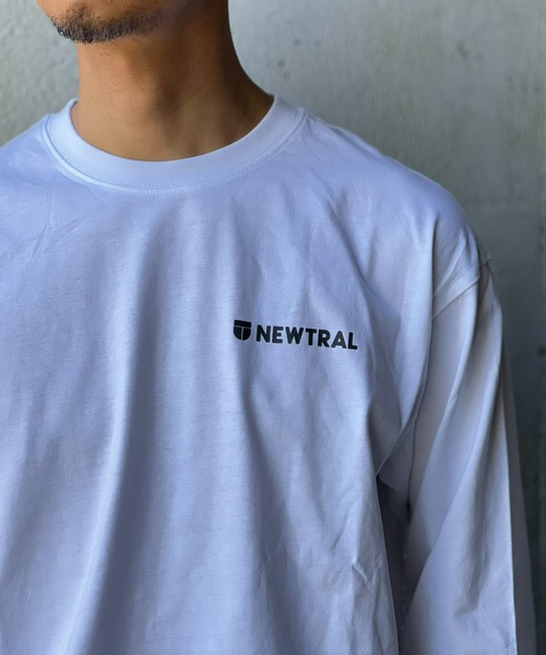 NEWTRAL(ニュートラル)の「【NEWTRAL】CHEST_S LOGO LS_TEE(Tシャツ/カットソー・メンズ・ブラック/ホワイト・MEDIUM/LARGE/X-LARGE)」の4枚目の写真