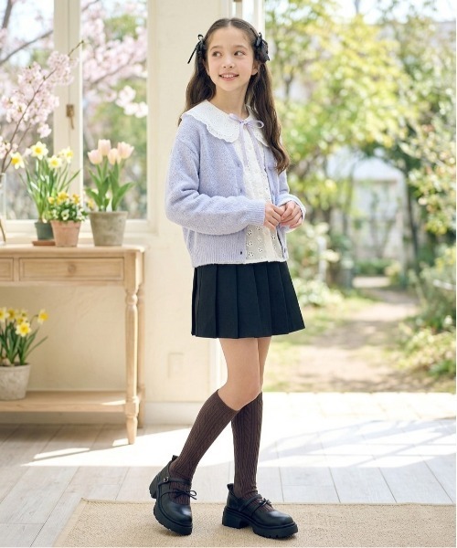 Amourire girl（アムリールガール）の「サイドベルトプリーツスカート（スカート・キッズ・ブラック/グレー/チャコールグレー・130cm/140cm/150cm/160cm）」の4枚目の写真