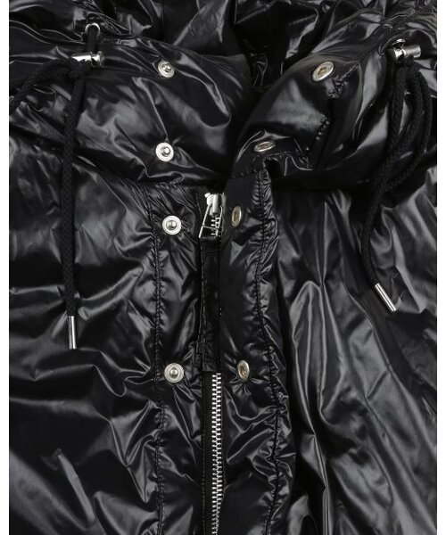 BESLOW(ビースロー)の「OVERSIZED M65 HOOD SHORT DOWN PARKA GLOSSY BLACK(ダウンジャケット/コート・メンズ・その他・MEDIUM/SMALL/X-SMALL)」の3枚目の写真