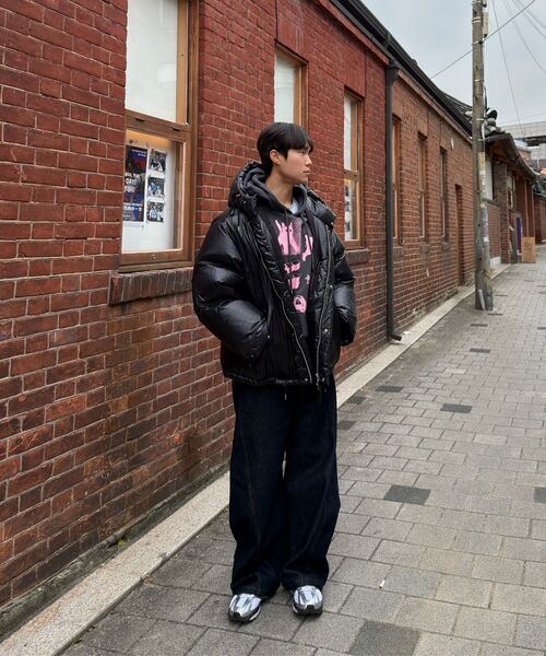 BESLOW(ビースロー)の「OVERSIZED M65 HOOD SHORT DOWN PARKA GLOSSY BLACK(ダウンジャケット/コート・メンズ・その他・MEDIUM/SMALL/X-SMALL)」の11枚目の写真