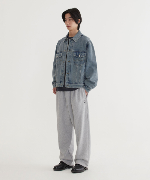 COVERNAT(カバーナット)の「デニムトラッカージャケット Blue(デニムジャケット・レディース・その他・SMALL/MEDIUM/LARGE/X-LARGE)」の5枚目の写真