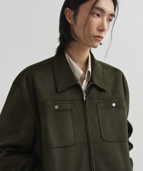 DRAW FIT（ドローフィット）の「スエードパネルトラッカージップアップジャケット [D.KHAKI]（ライダースジャケット・メンズ・その他・MEDIUM/LARGE/X-LARGE）」の3枚目の写真